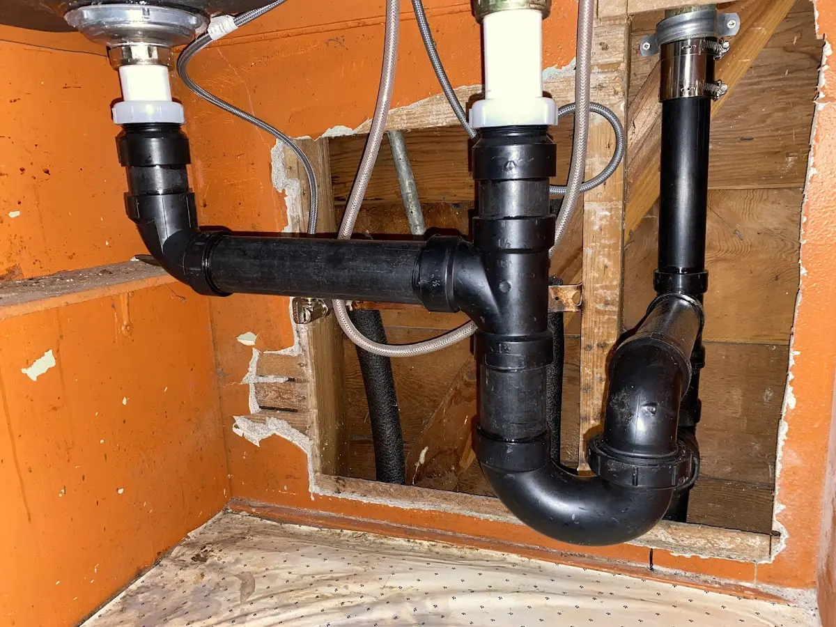Professional Pipe Bursting equipment and tools on the job in Hillcrest Heights